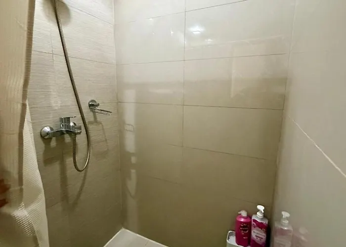 Cozy Venice Grand Canal View | Netflix | Wifi Manila