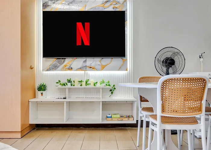 Cozy Venice Grand Canal View | Netflix | Wifi Apartment *